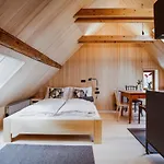 Apartamento August Dachgeschosswohnung Im Juedischen Viertel *