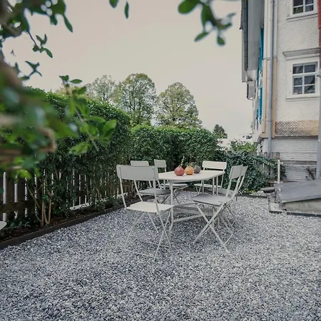 Appartement August Dachgeschosswohnung Im Juedischen Viertel